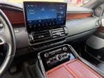 2024 Navigator Thumbnail 13