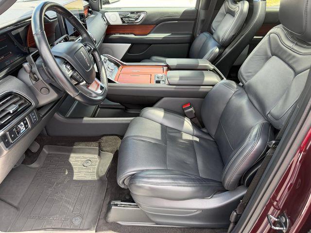 2024 Lincoln Navigator - $56,995