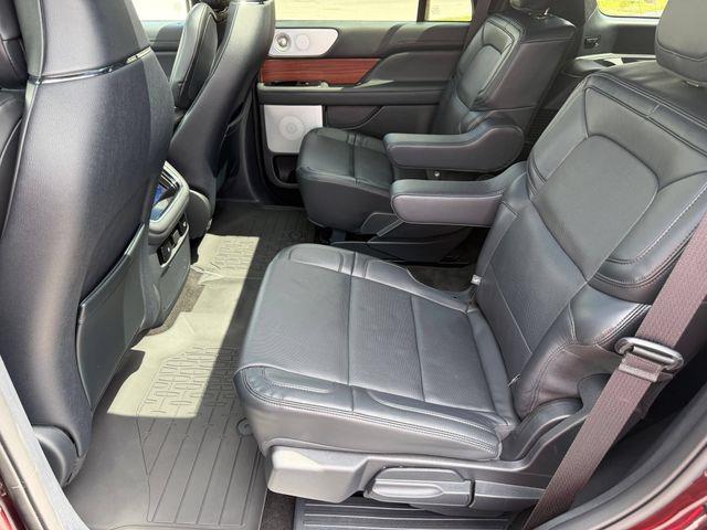 2024 Lincoln Navigator - $56,995