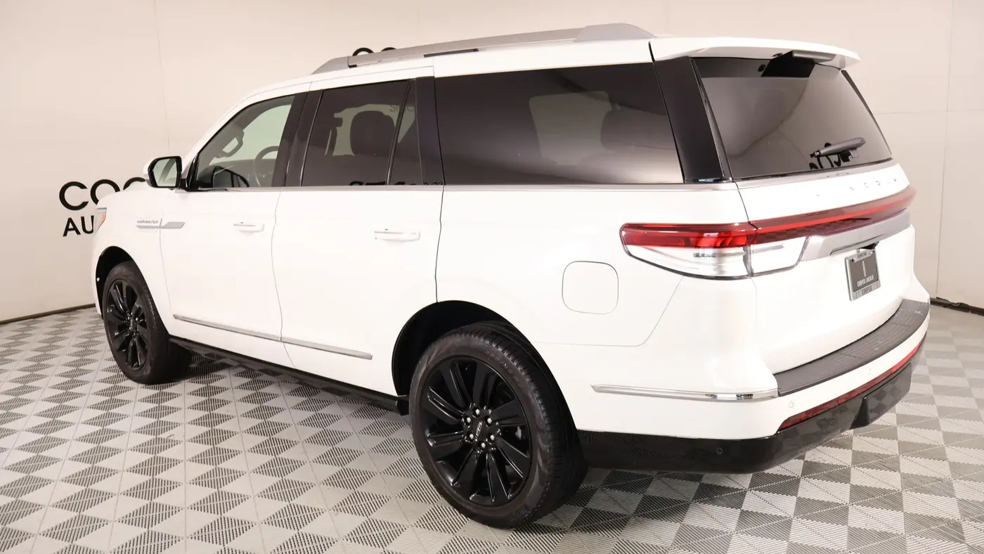 2024 Lincoln Navigator Reserve