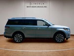 2024 Navigator Thumbnail 4