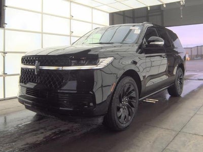 Photo of a 2025 Lincoln Navigator 4X4 Reserve 4DR SUV for sale