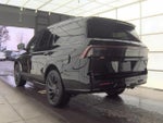 2025 Navigator Thumbnail 7