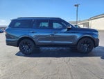 2025 Navigator Thumbnail 3