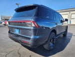2025 Navigator Thumbnail 4