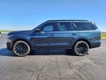 2025 Navigator Thumbnail 6