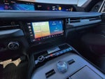 2025 Navigator Thumbnail 18