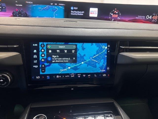 2025 Lincoln Navigator - $71,400