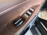 2025 Navigator Thumbnail 6