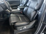 2025 Navigator Thumbnail 9