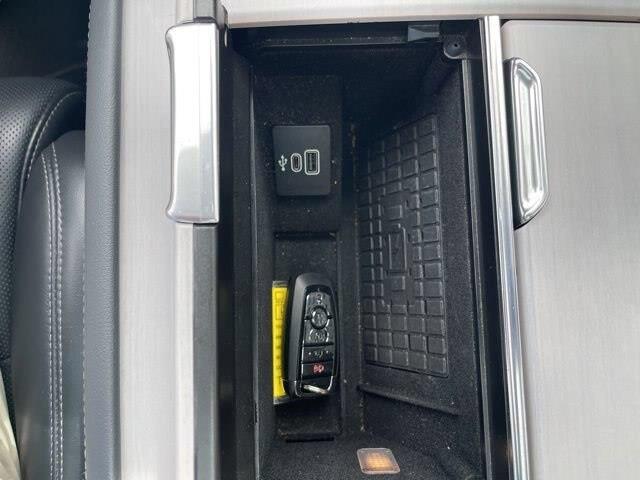 2025 Lincoln Navigator - $77,000