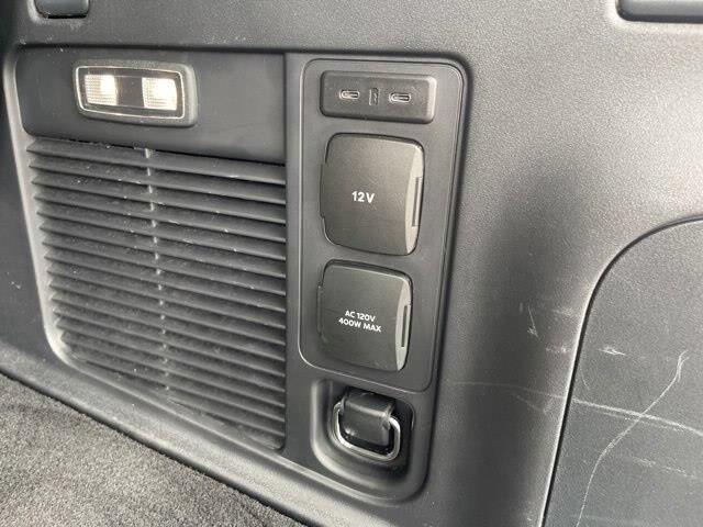 2025 Lincoln Navigator - $77,000