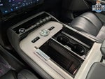2025 Navigator Thumbnail 16