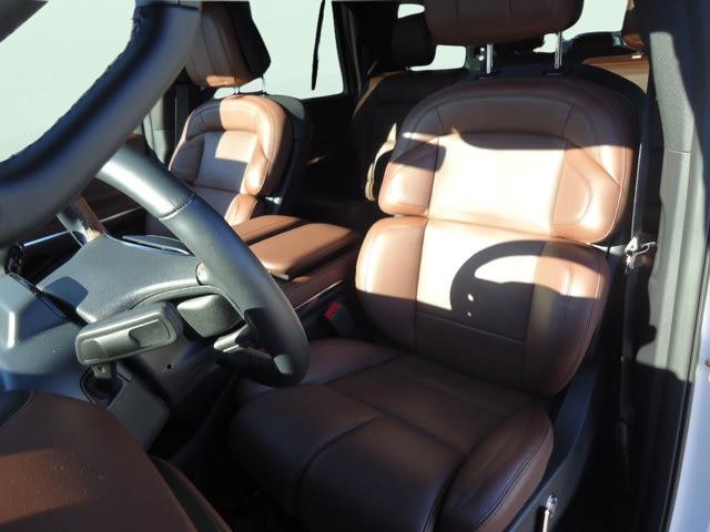 2026 Lincoln Navigator - $91,900