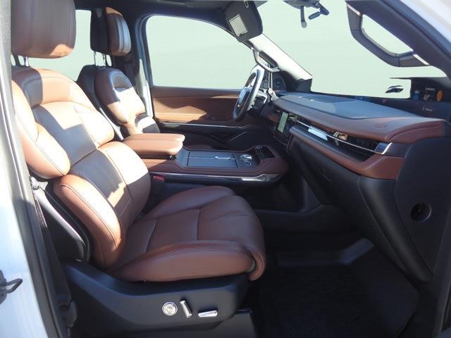 2026 Lincoln Navigator - $91,900