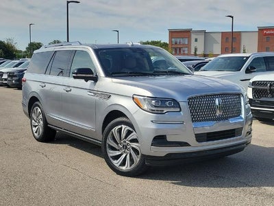 Photo of a 2023 Lincoln Navigator 4X4 Reserve 4DR SUV for sale