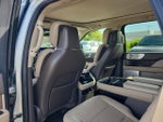 2023 Navigator Thumbnail 11