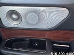 2023 Navigator Thumbnail 32