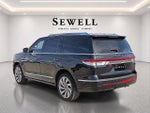 2023 Navigator Thumbnail 3