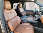 2023 Navigator Thumbnail 8