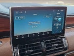 2023 Navigator Thumbnail 19