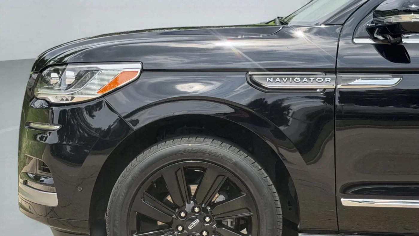 2023 Lincoln Navigator Reserve