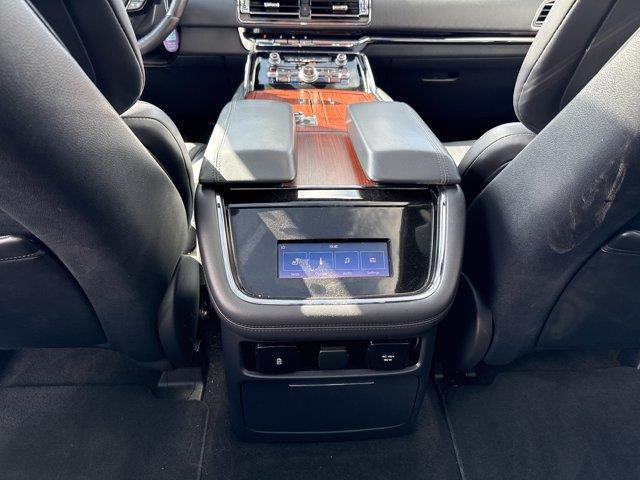 2024 Lincoln Navigator - $72,245
