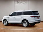 2024 Navigator Thumbnail 7