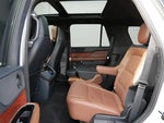 2024 Navigator Thumbnail 11