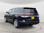 2024 Navigator Thumbnail 3