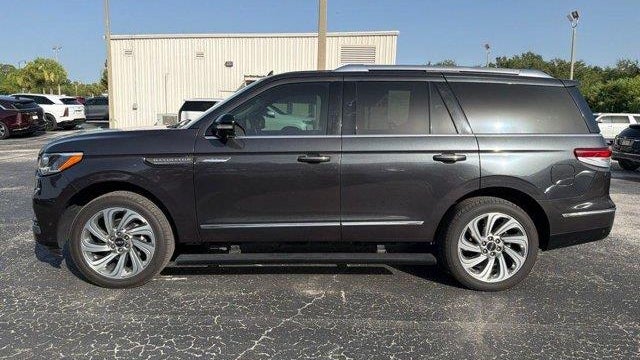 2024 Lincoln Navigator Reserve