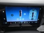 2025 Navigator Thumbnail 17