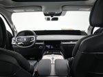 2025 Navigator Thumbnail 35