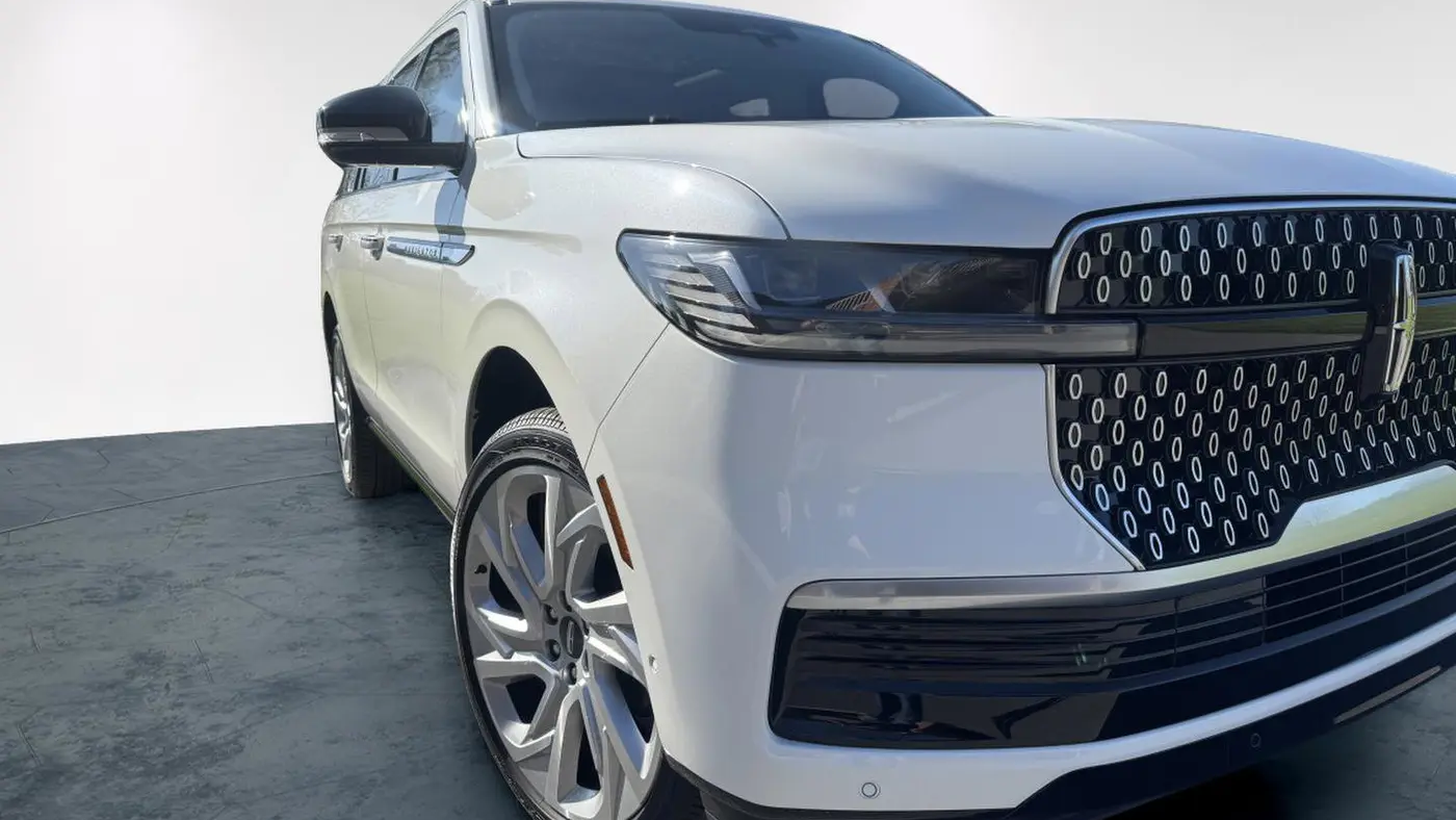 2025 Lincoln Navigator Reserve