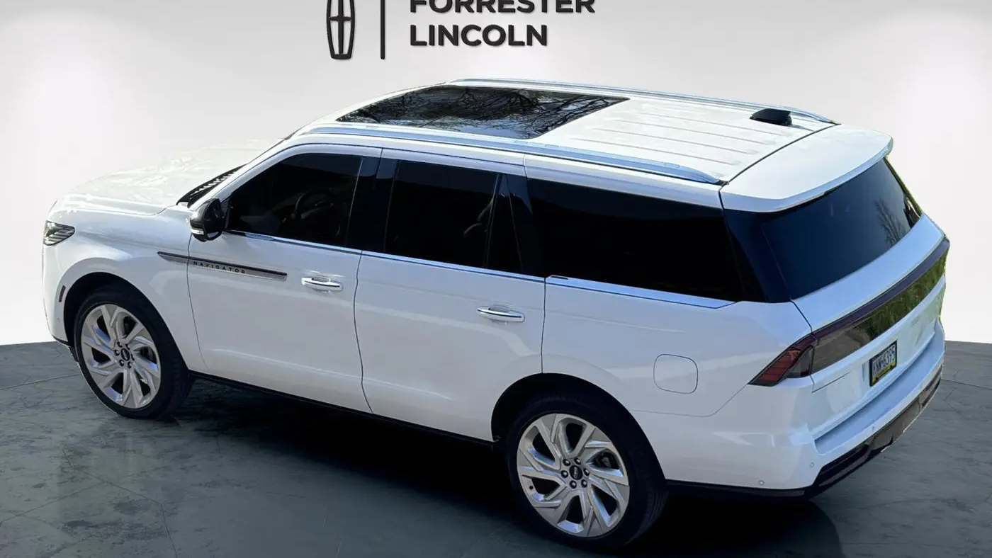 2025 Lincoln Navigator Reserve
