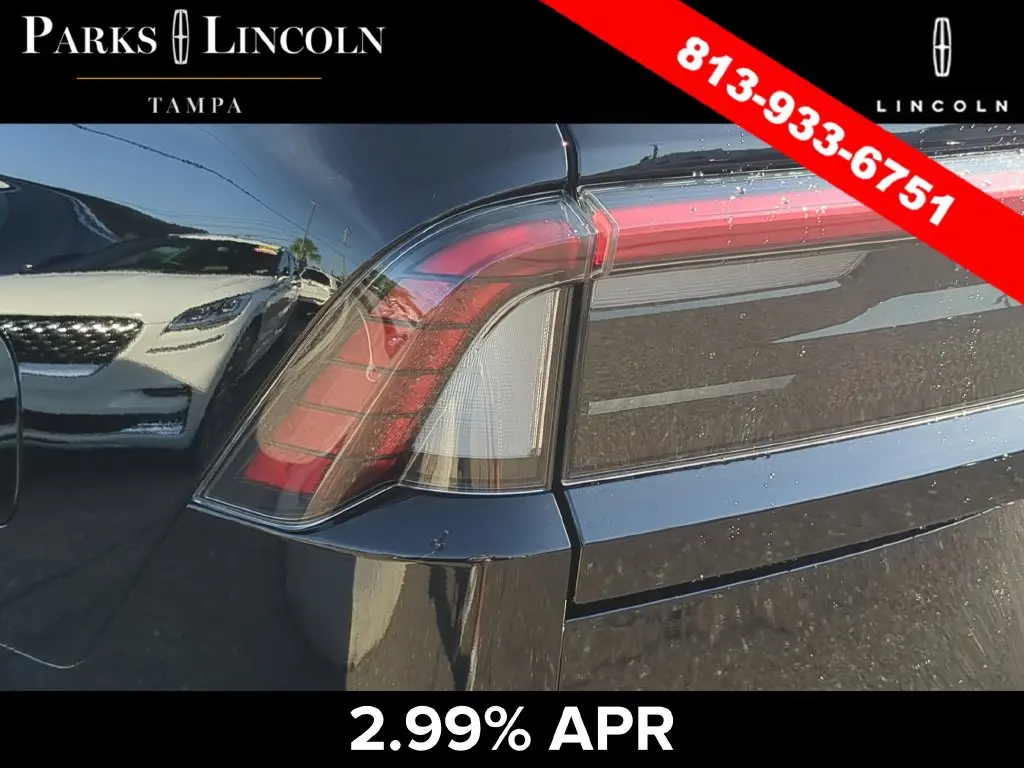 2025 Lincoln Navigator - $78,500