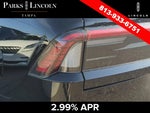 2025 Navigator Thumbnail 7