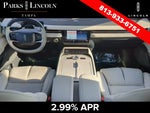 2025 Navigator Thumbnail 11