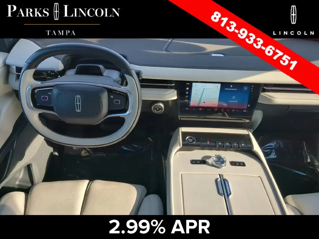 2025 Lincoln Navigator - $78,500