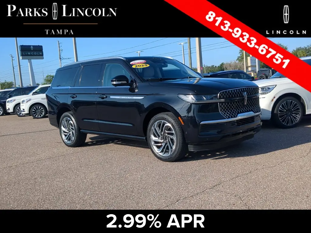 2025 Lincoln Navigator - $78,500