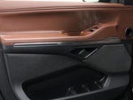 2025 Navigator Thumbnail 10