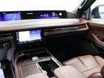 2025 Navigator Thumbnail 19