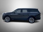 2025 Navigator Thumbnail 8