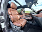 2025 Navigator Thumbnail 16