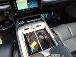 2025 Navigator Thumbnail 20