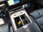 2025 Navigator Thumbnail 23