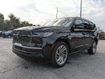 2025 Navigator Thumbnail 8