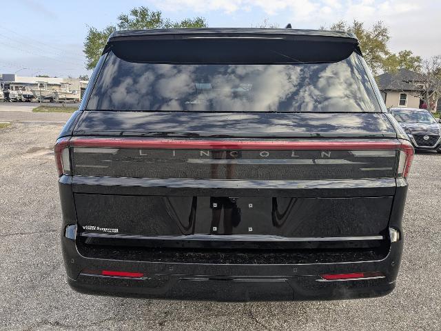 2025 Lincoln Navigator - $79,984
