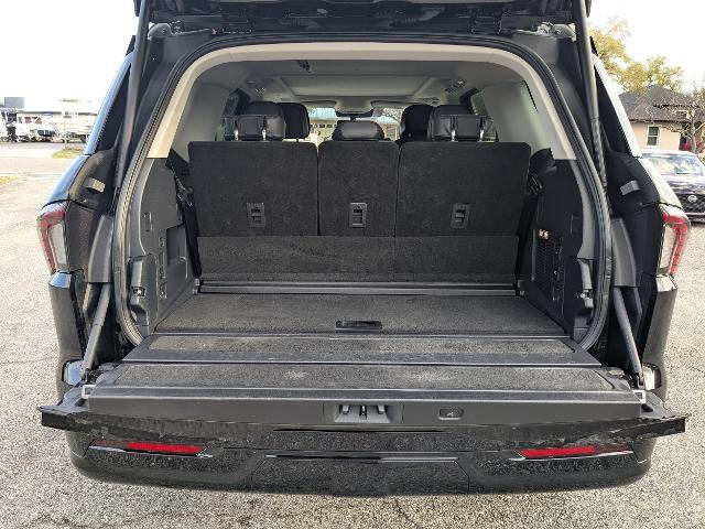 2025 Lincoln Navigator - $79,984