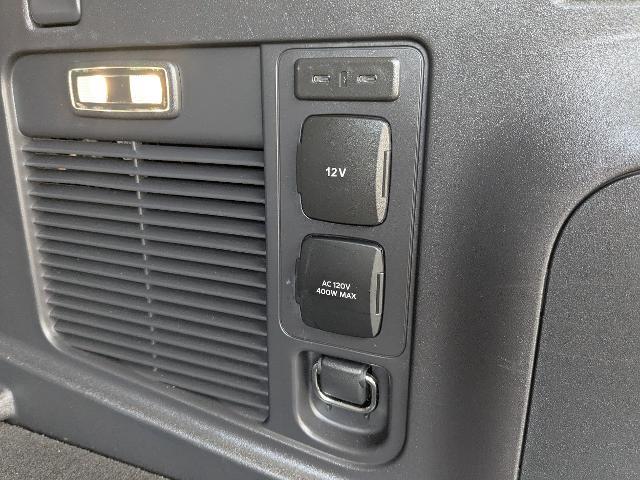 2025 Lincoln Navigator - $79,984